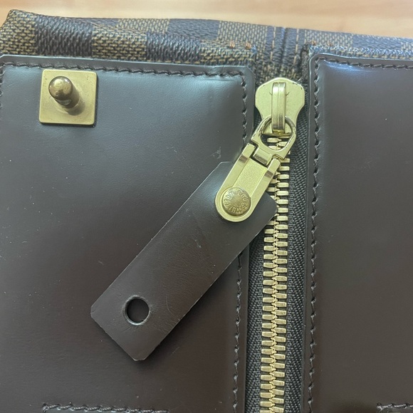 Louis Vuitton Damier Ebene Canvas PM - Picture 7 of 14